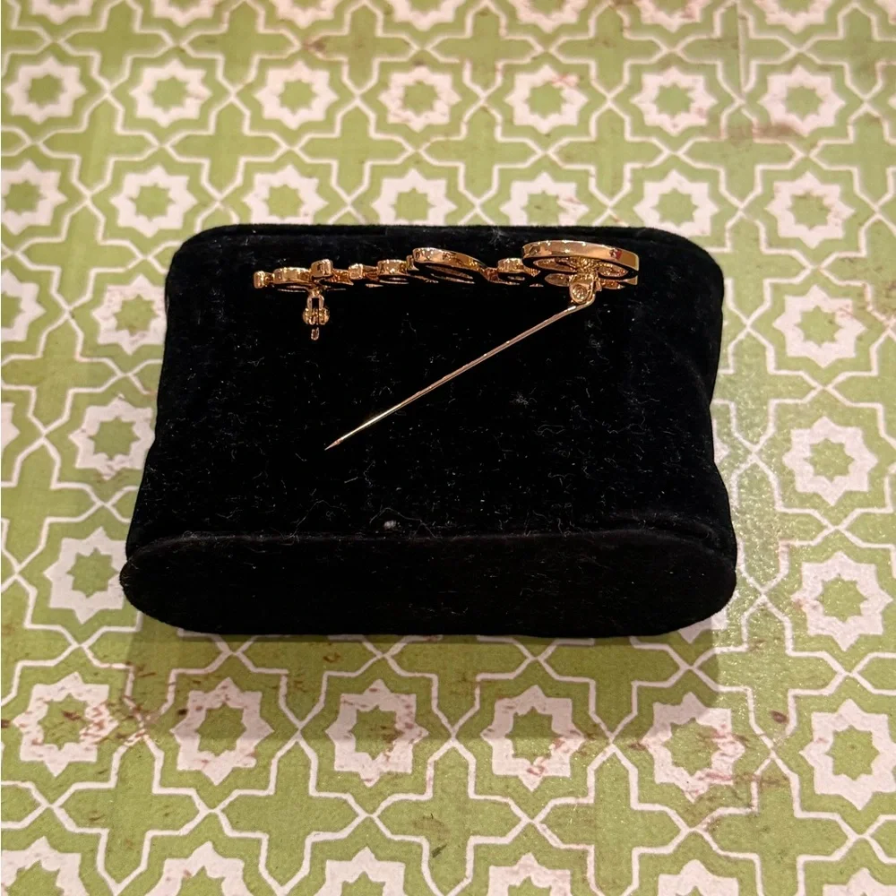 Avon Gold-Tone “Believe” Script Pin with Crystal Accent – Vintage — NEW